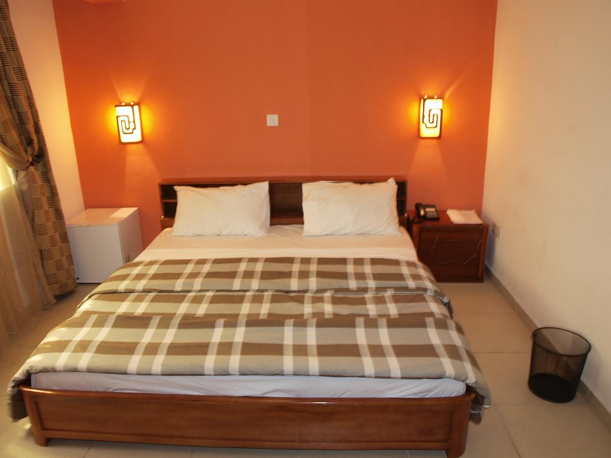 Hotel Apollo Lagos Exterior foto